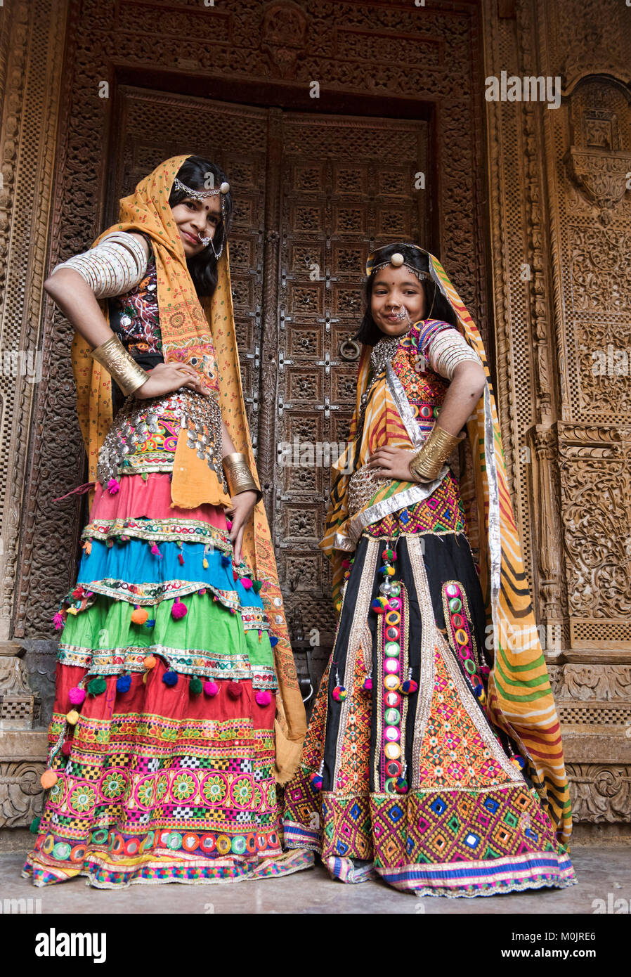 Costume Rajasthani Traditional Women Stock Photos & Costume Rajasthani