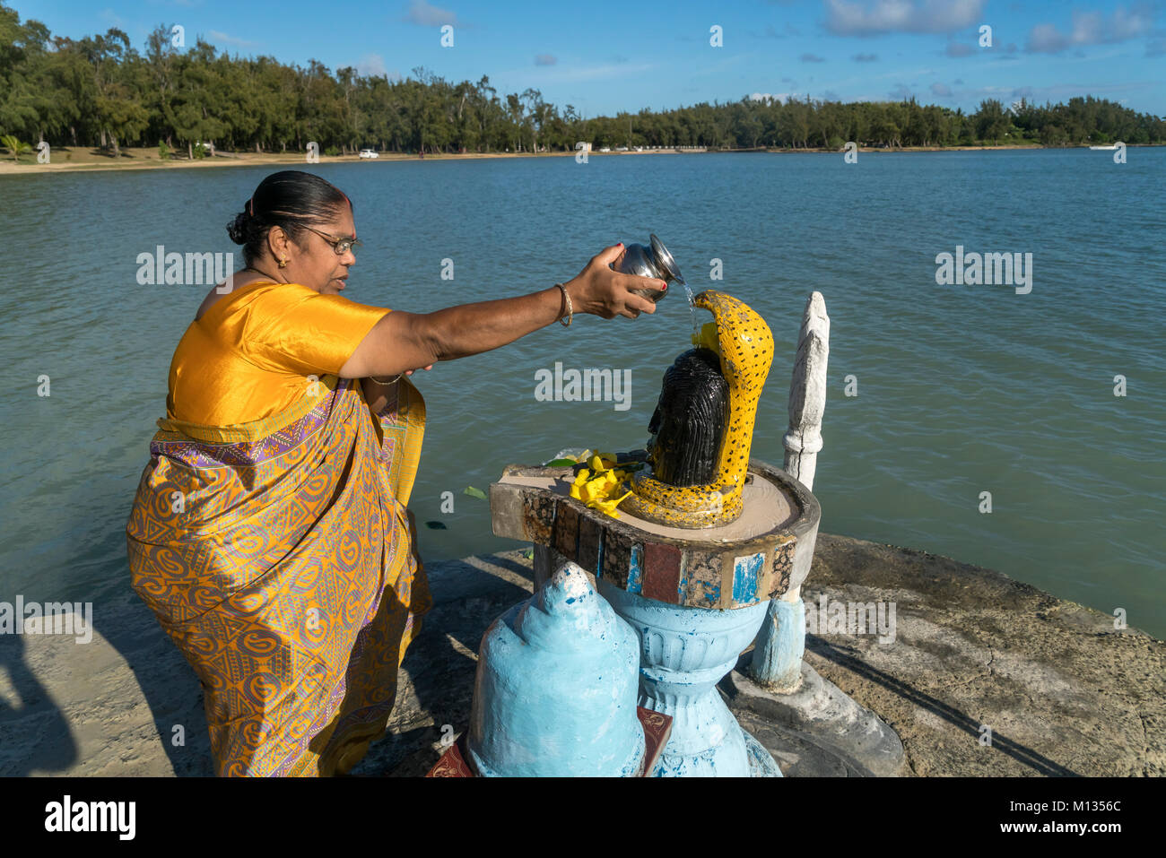 deer island hindu single women But there are other hazards for indian women, and particularly for single women india's invisible widows, divorcees and single women by. deer island hindu single women But there are other hazards for indian women, and particularly for single women india's invisible widows, divorcees and single women by.