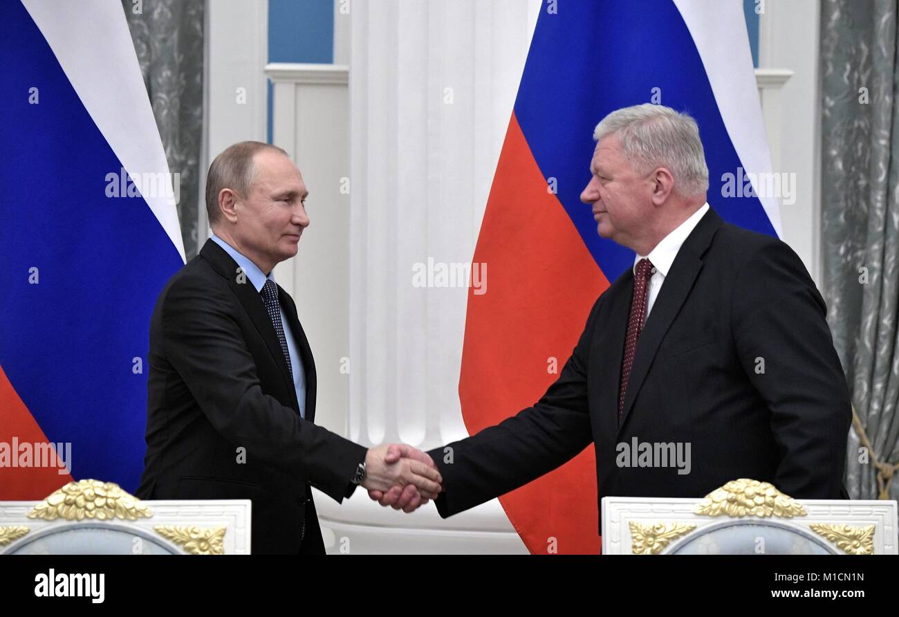 The President of the Russian Federation signed the package Spring, the communications market is horrified 07.07.2016 42 The President of the Russian Federation signed the package Spring, the communications market is horrified 07.07.2016 64