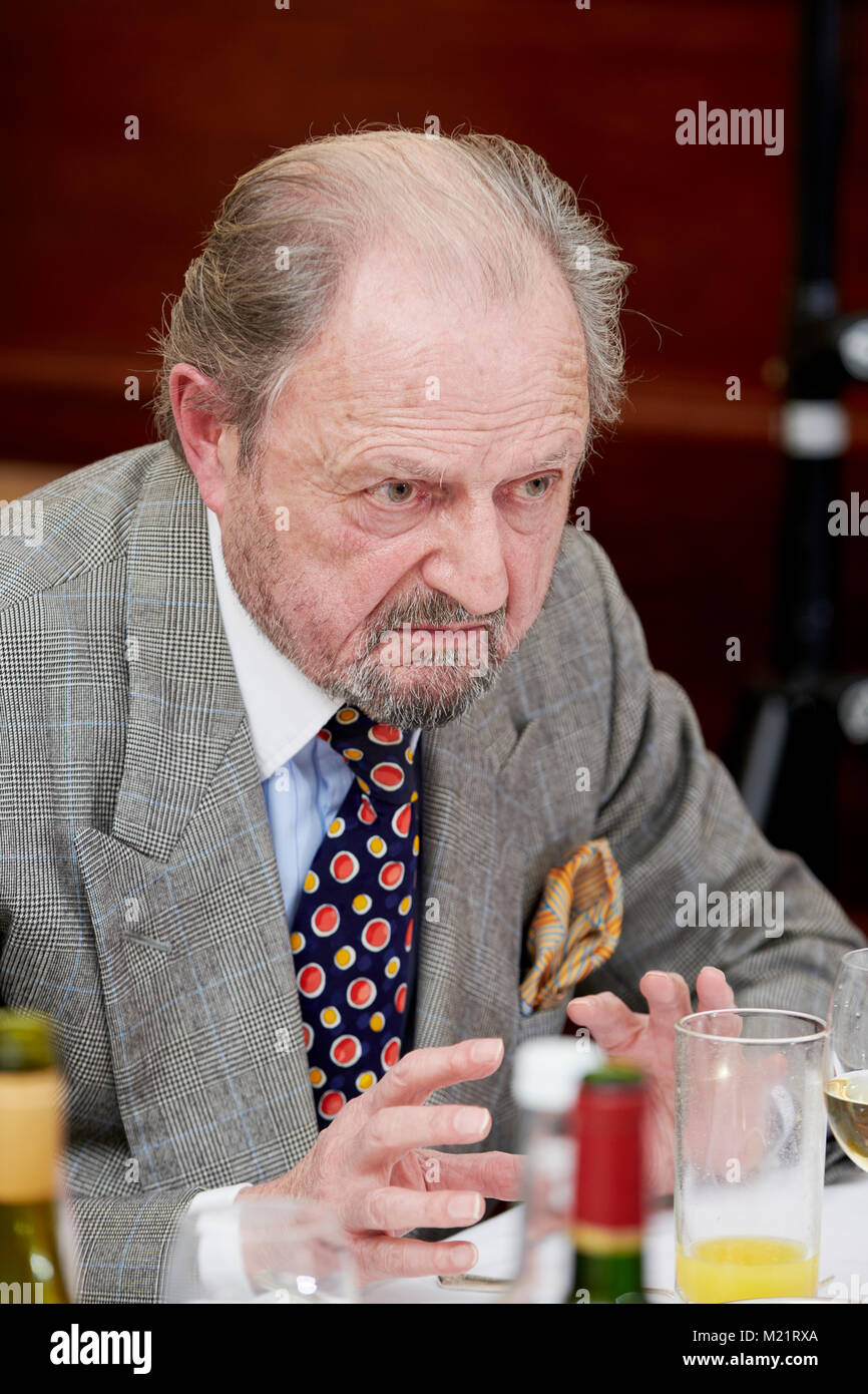 Peter Bowles Stock Photos & Peter Bowles Stock Images Alamy