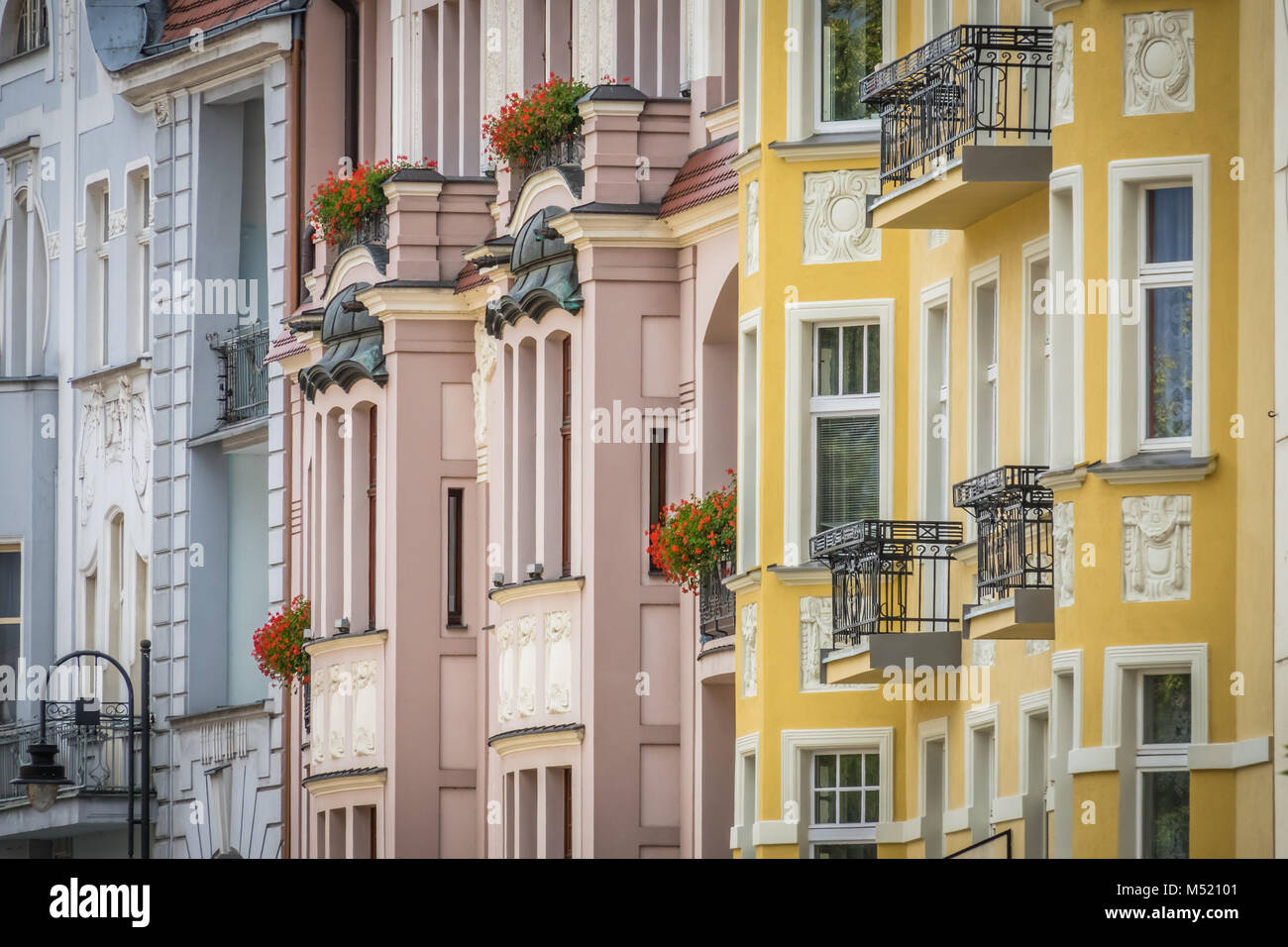 Facades Of Tenement Houses Hi Res Stock Photography And Images Alamy