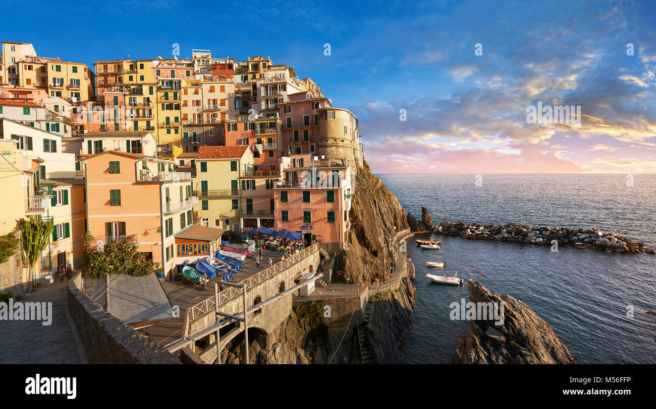 Fishing Village And Harbour Of Manarola At Sunset Cinque Terre