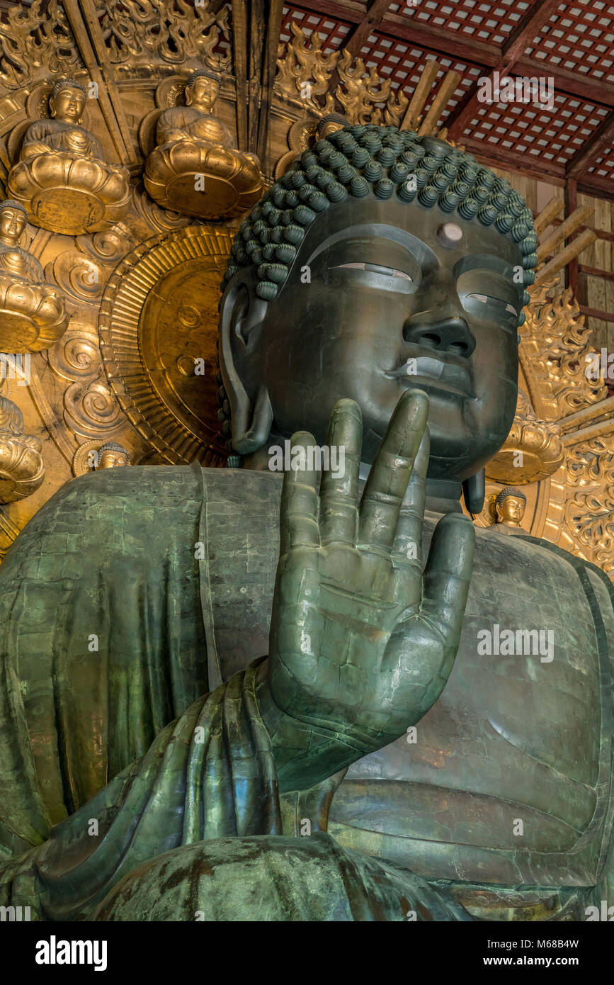 The Great Buddha Japan S Largest Bronze Daibutsu Statue Vairocana