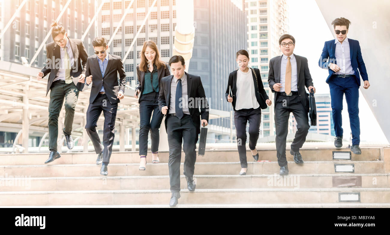 People in suits: who are the running bodyguards of Kim Jong-un 97 People in suits: who are the running bodyguards of Kim Jong-un 59