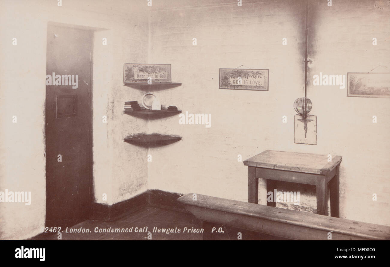 Real Photographic Postcard Of The Condemned Cell At Newgate Prison