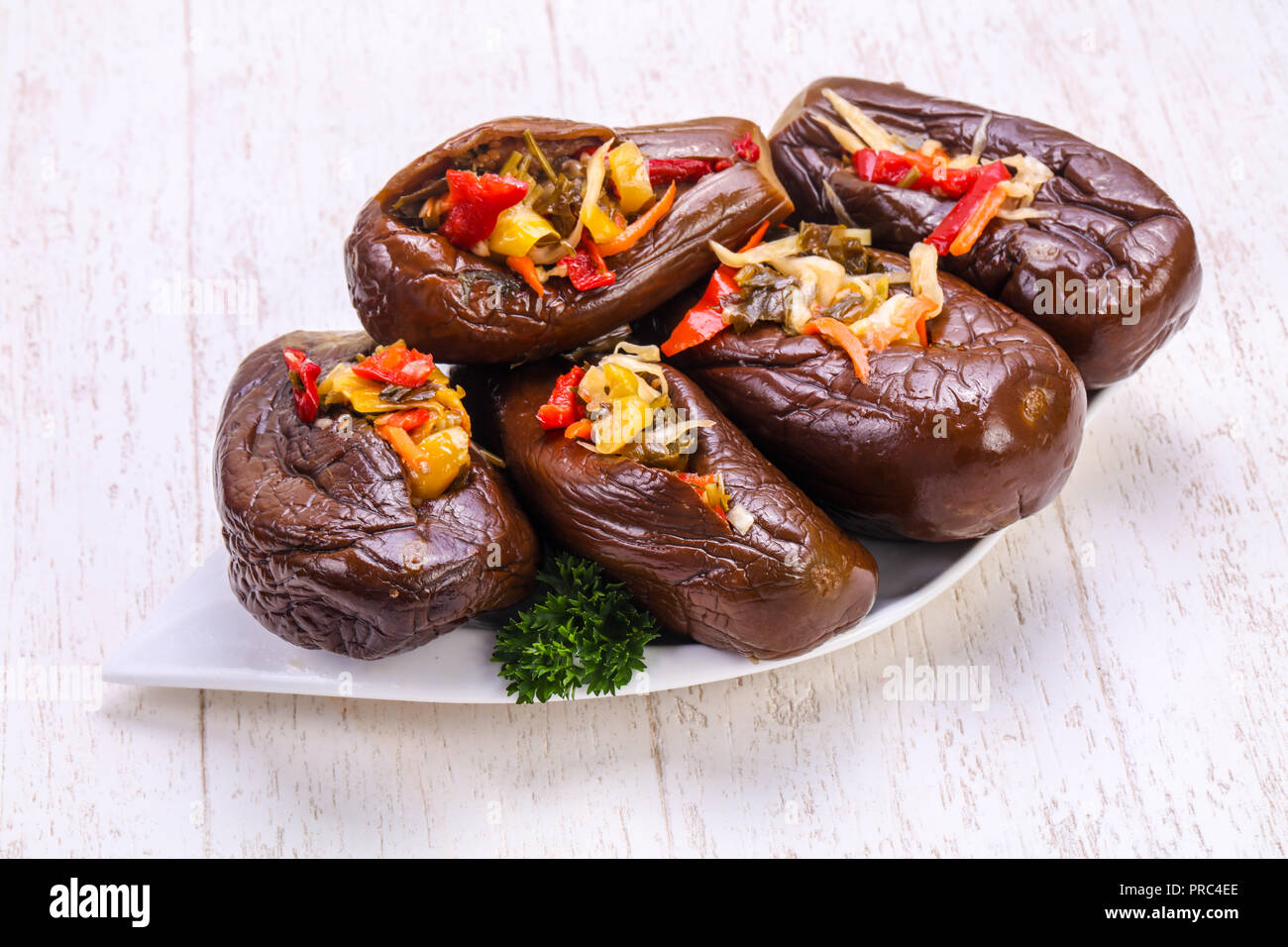 Фаршированные баклажаны на зиму с морковкой и чесноком