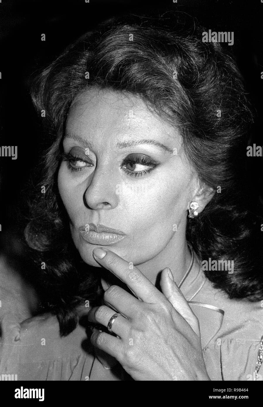 Sophia Loren Photo By Adam Scull Photolink Net Stock Photo Alamy