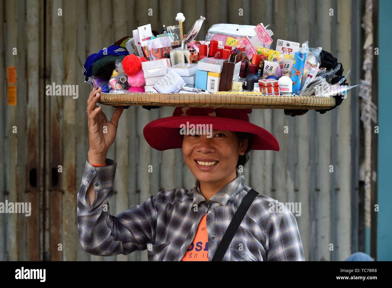 With Basket On The Head Hi Res Stock Photography And Images Alamy