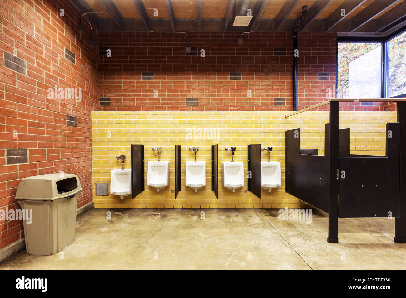 Public Restroom In Seattle Stock Photo Alamy