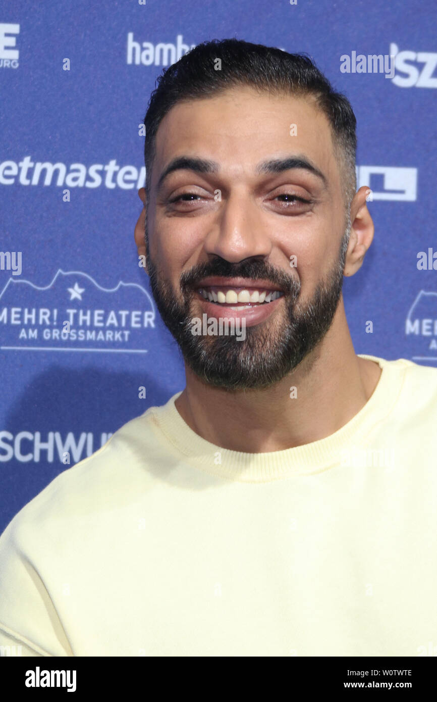 Mehrzad Marashi Flashdance Premiere Mehr Theater Hamburg 19 09 2018