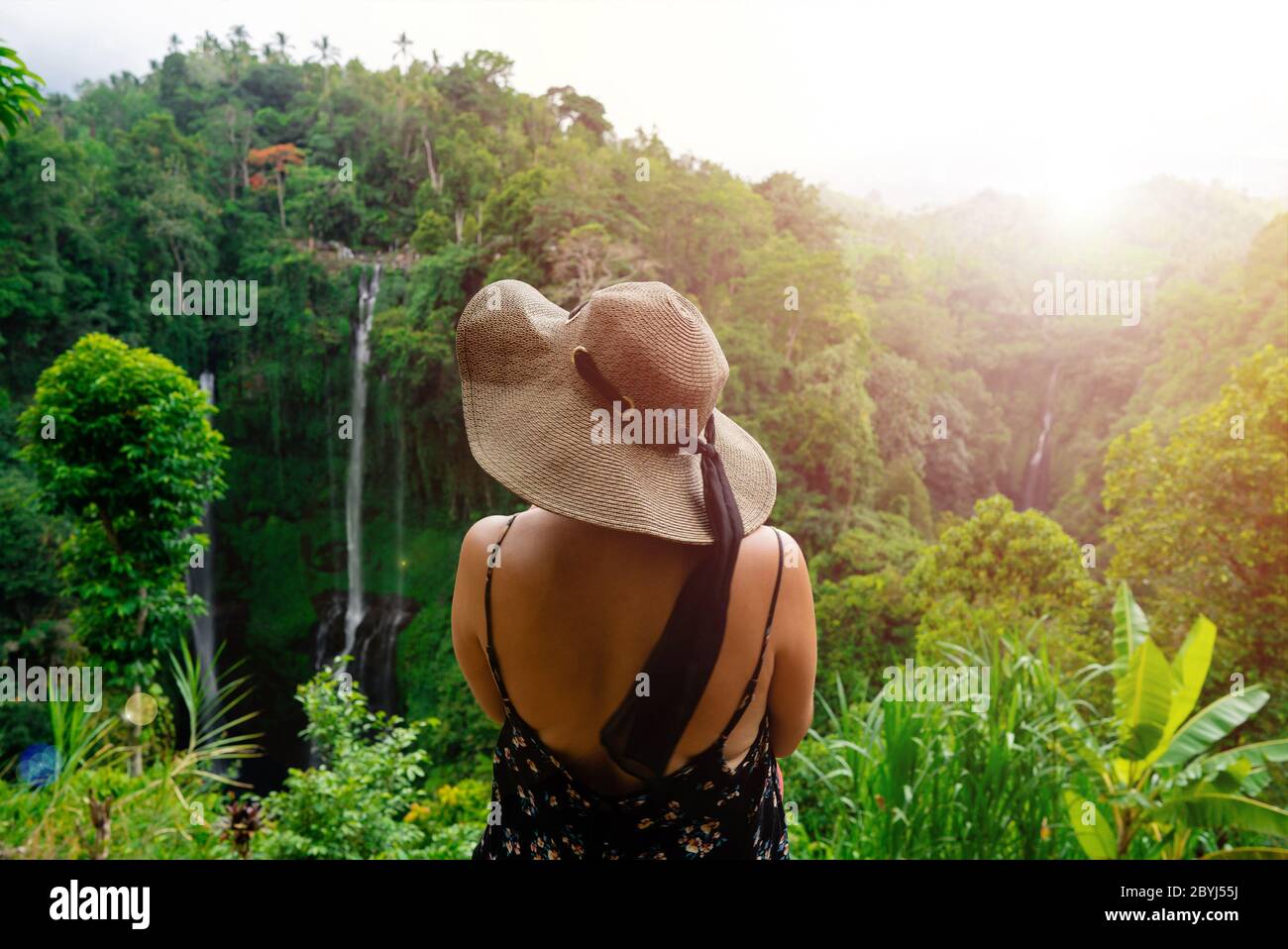 Fluss Dschungel Indonesien Stockfotos Und Bilder Kaufen Alamy