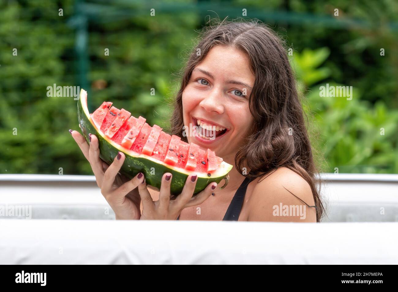 Attractive Teenage Girl In Bikini Fotos Und Bildmaterial In Hoher Aufl Sung Alamy