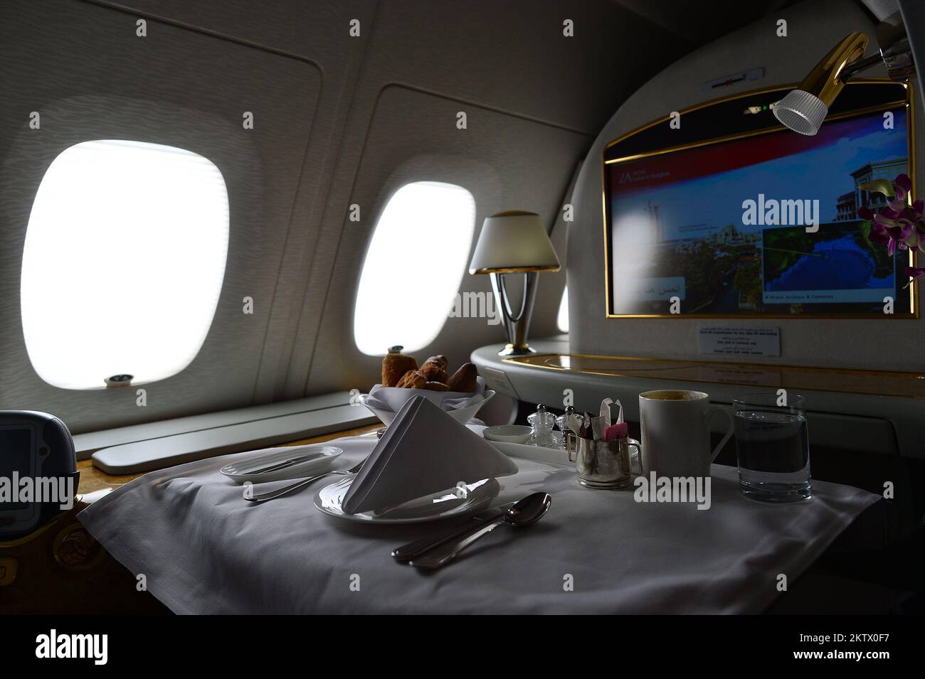 DUBAI VAE 31 MÄRZ 2015 Emirates Airbus A380 Interieur Emirates