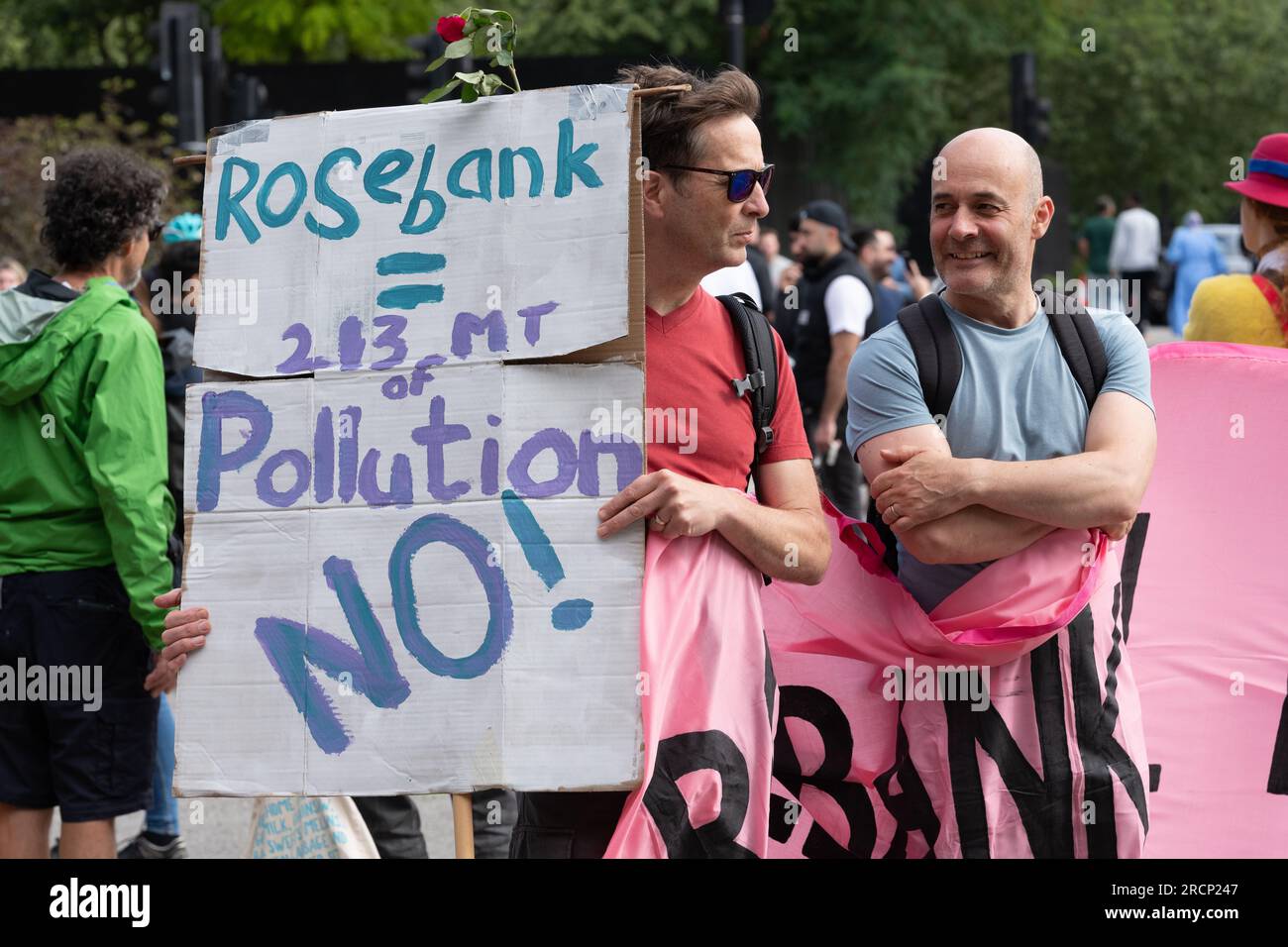 London Großbritannien 15 Juli 2023 Klimaschutzaktivisten aus Fossil