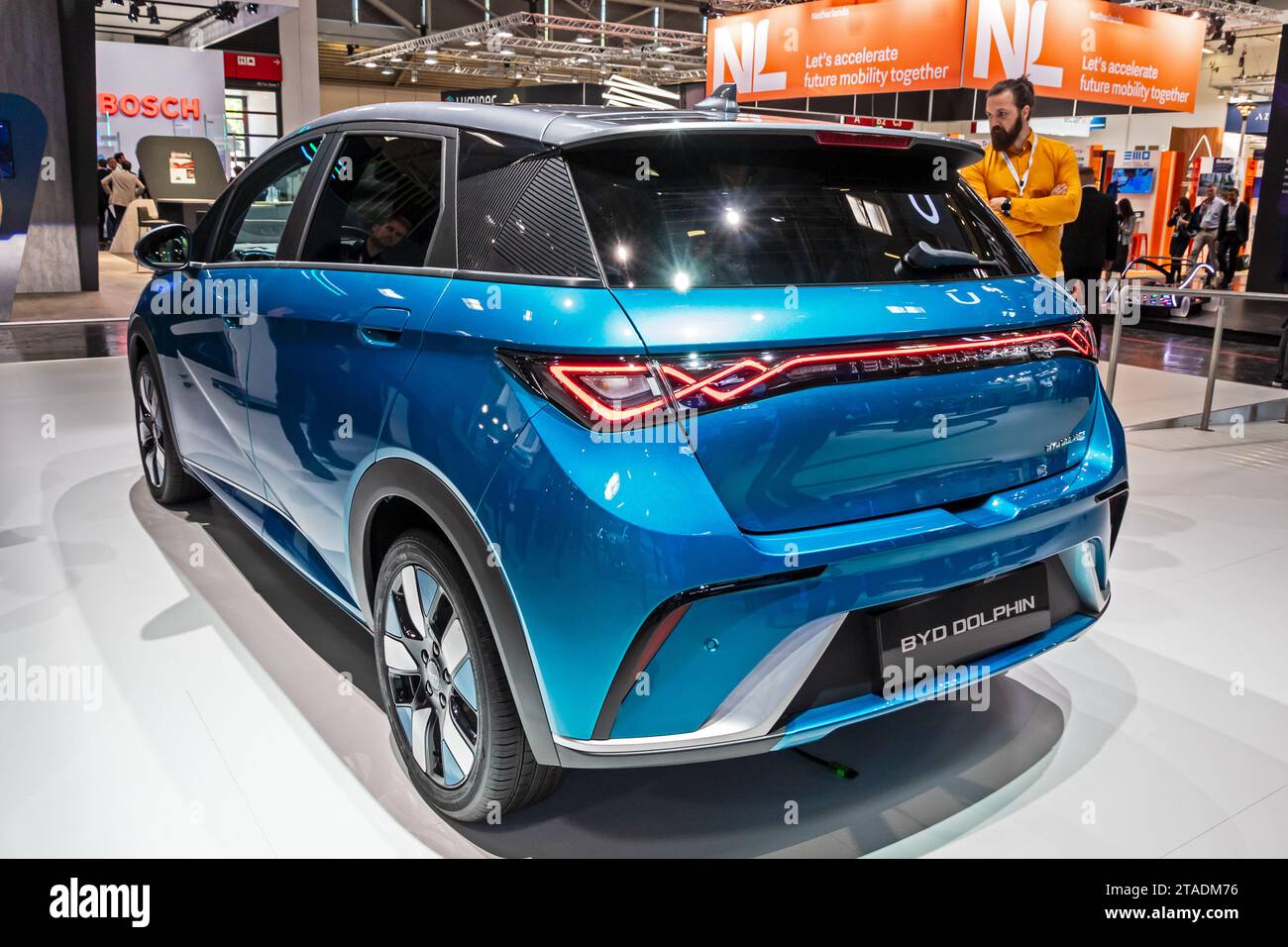 Byd Dolphin Elektroauto Auf Der Iaa Mobility In M Nchen