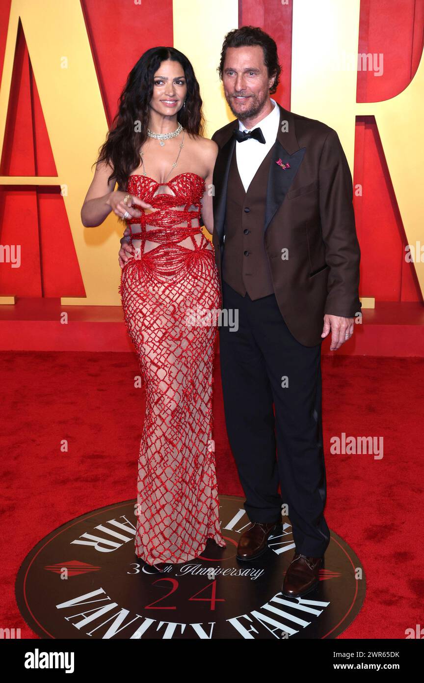 Matthew Mcconaughey Mit Ehefrau Camila Alves Bei Der Vanity Fair Oscar