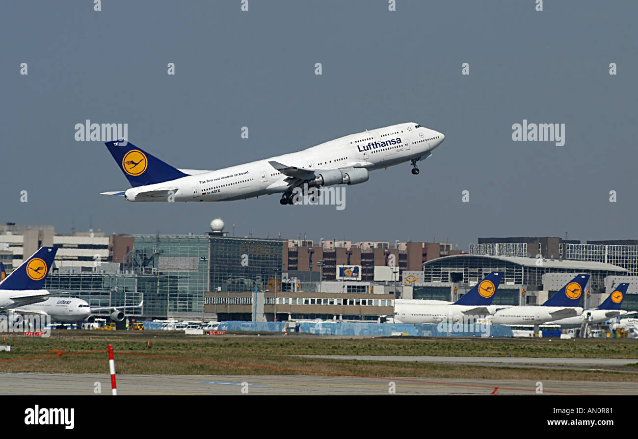 Frankfurt Flughafen Abflug Ab 21 Uhr www.alamy.de