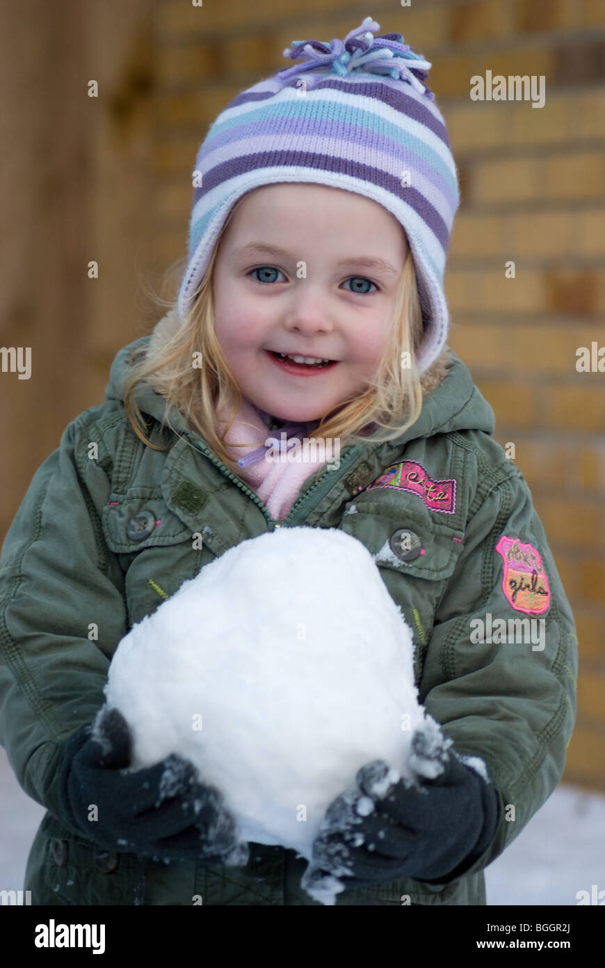 Riesen schneeball Fotos und Bildmaterial in hoher Auflösung Alamy