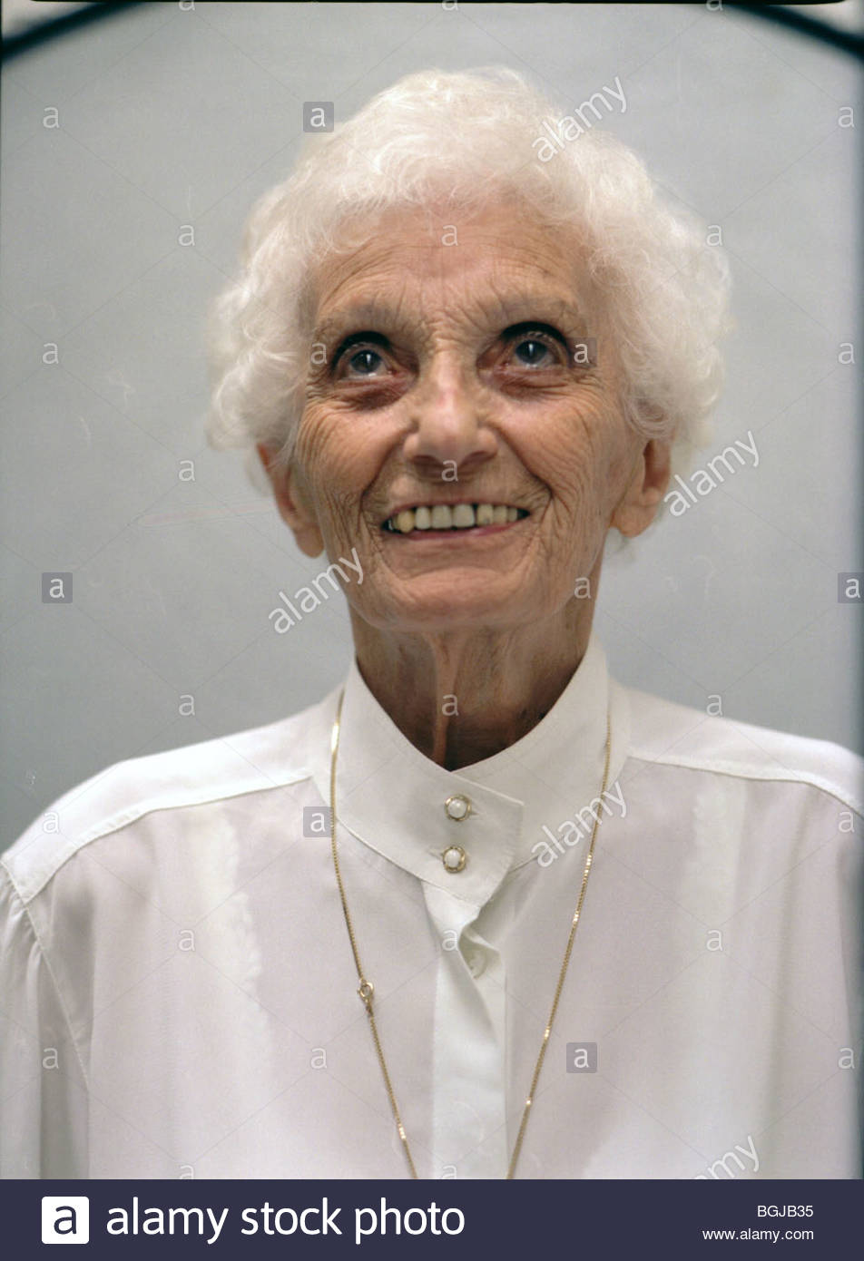 Frau Suche Alte Frau Suche Alte