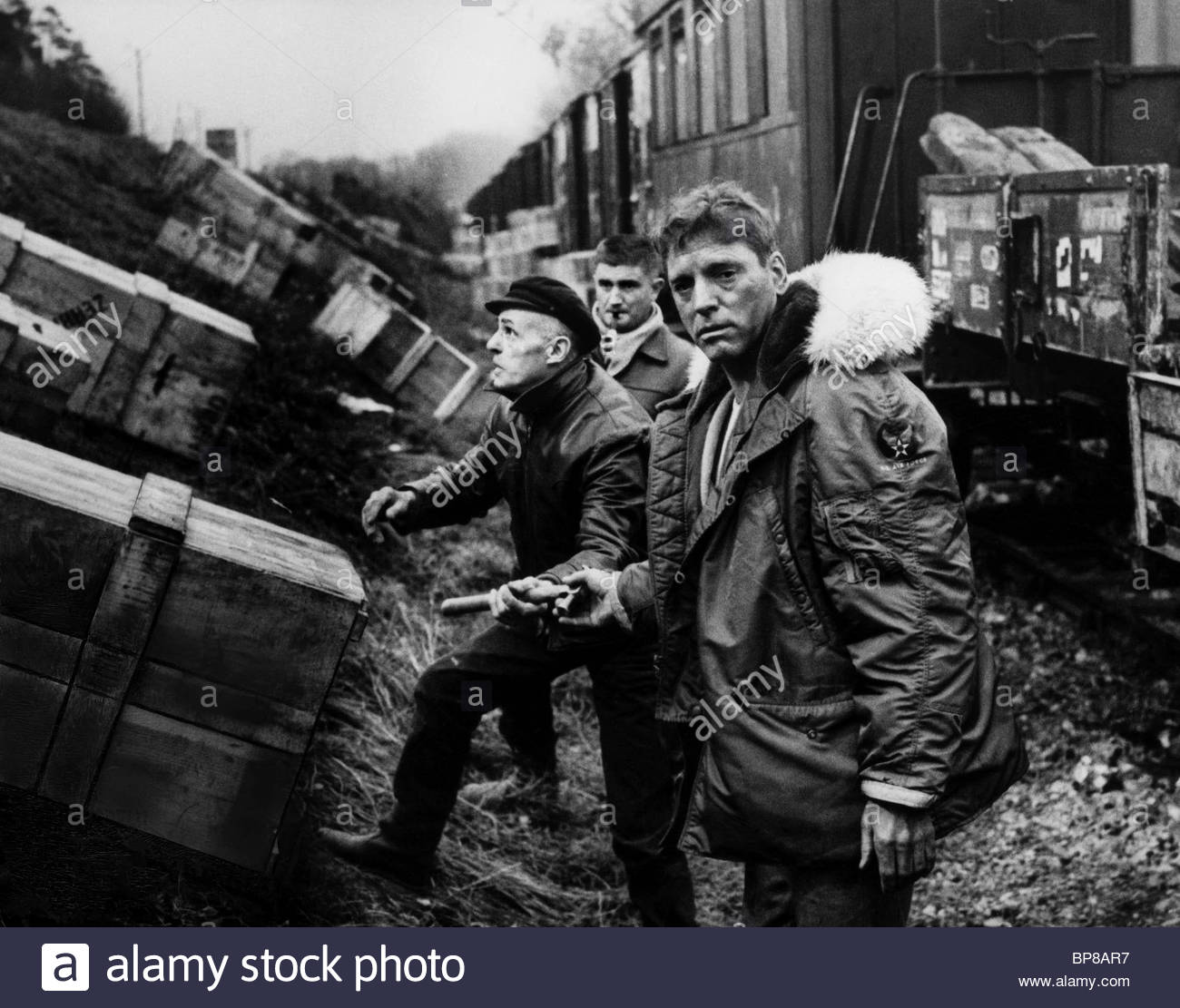 Le Train Burt Lancaster Film Entier En Francais The Train 1964 Film Stockfotos & The Train 1964 Film Bilder - Alamy