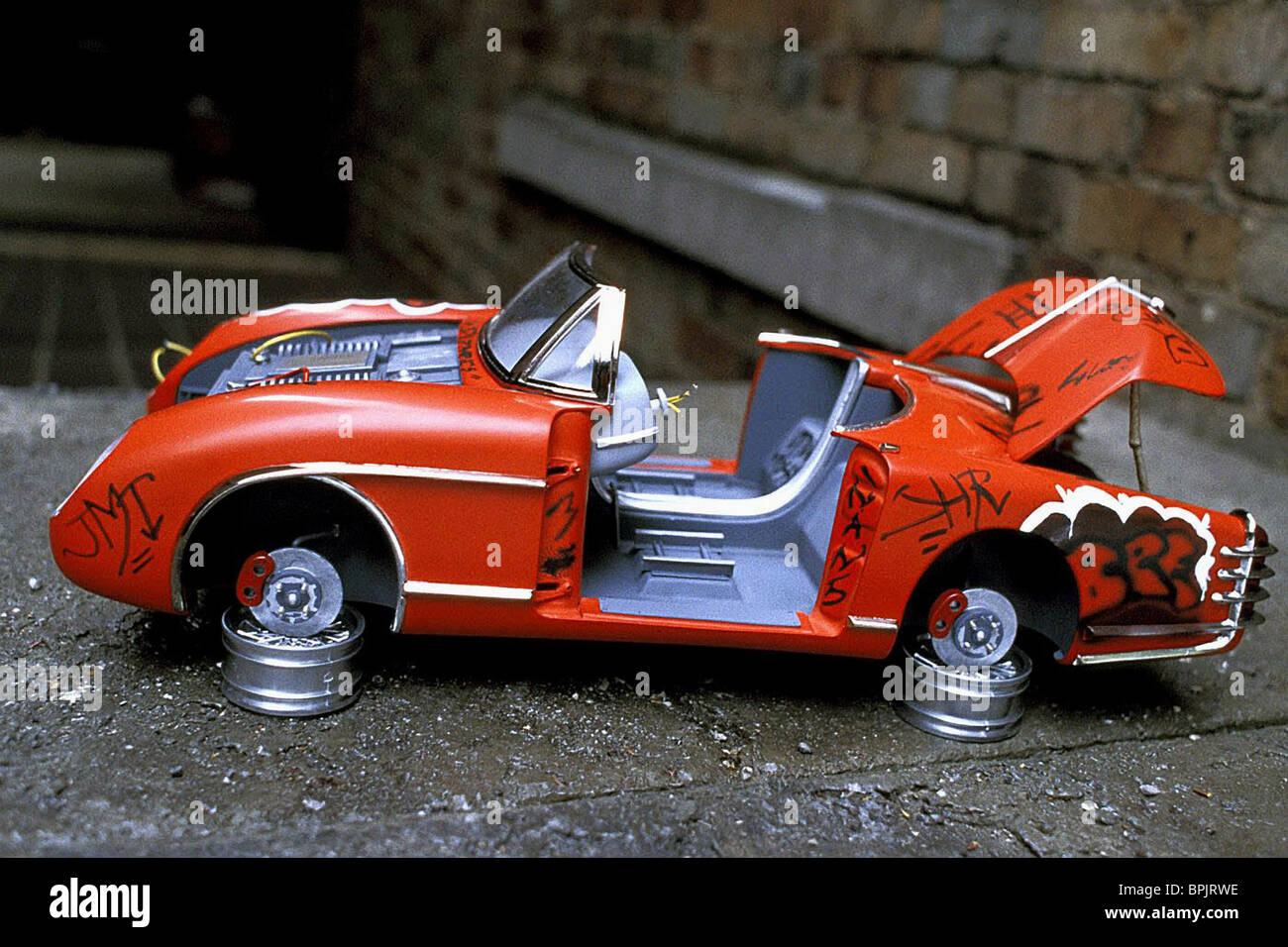 STUART IST VERWÜSTET AUTO STUART LITTLE 2 (2002 Stockfoto, Bild 31146682 Alamy