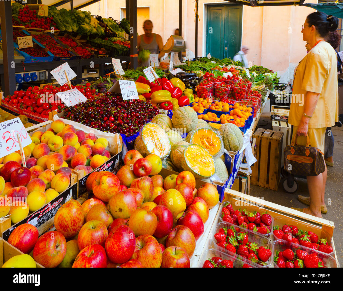 Obst und gemüsemarkt Fotos und Bildmaterial in hoher Auflösung Alamy