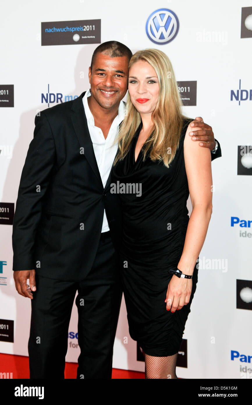 Ernest Hausmann und Jelena Mitschke beim Studio Hamburg Nachwuchspreis 2011 vergibt bei Studio Ernest Hausmann und Jelena Mitschke beim Studio Hamburg Nachwuchspreis 2011 vergibt bei Studio