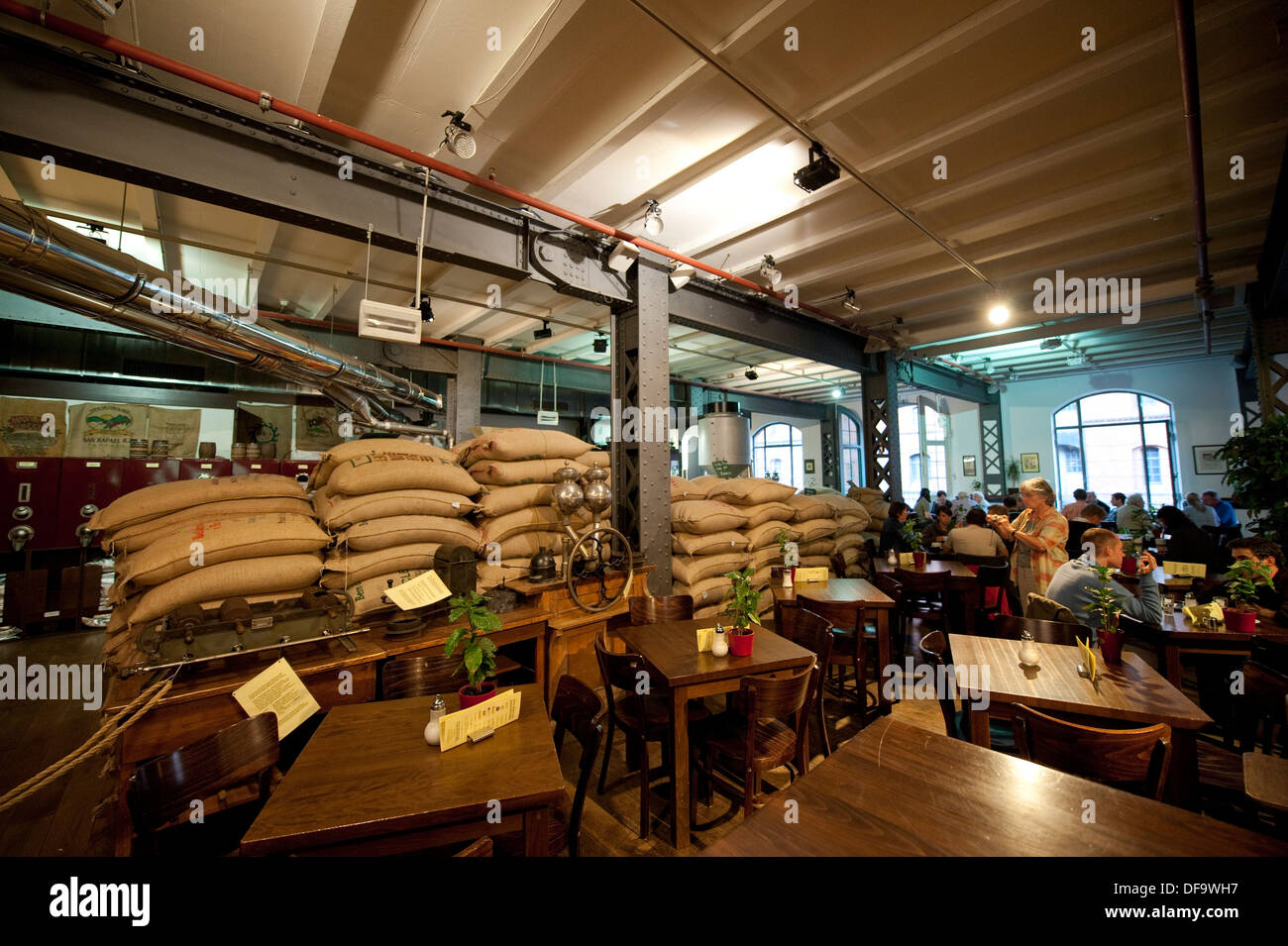 Kaffee Rösterei und Café, Speicherstadt, Hamburg, Deutschland Stockfoto