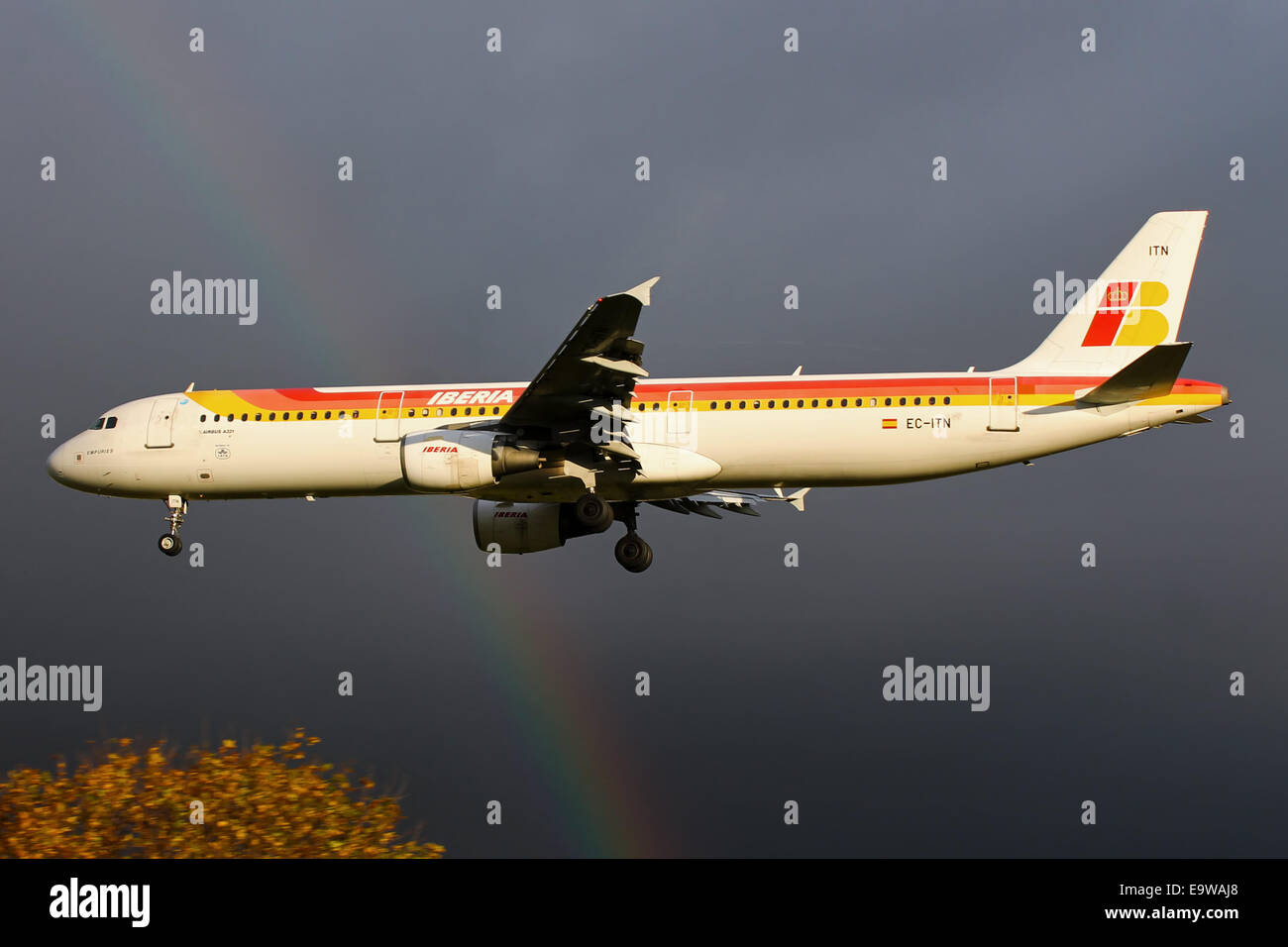 Iberia Airbus A321 Landung Stockfotos Und Bilder Kaufen Alamy