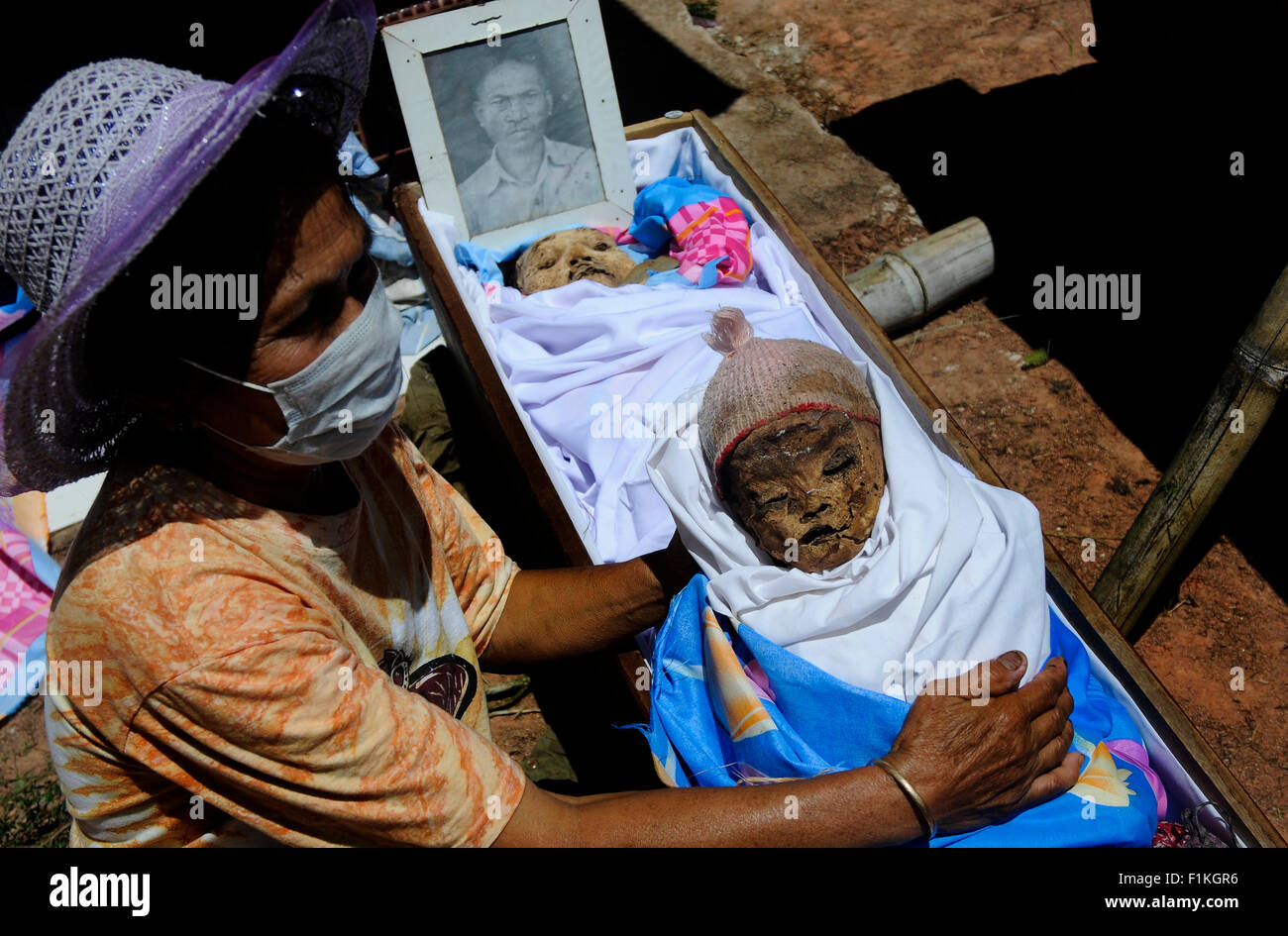 Rituelle tradition Fotos und Bildmaterial in hoher Auflösung Alamy