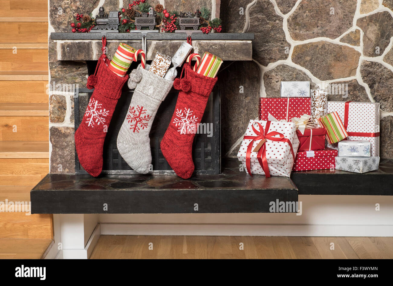 Stockings Stockfotos & Stockings Bilder - Alamy