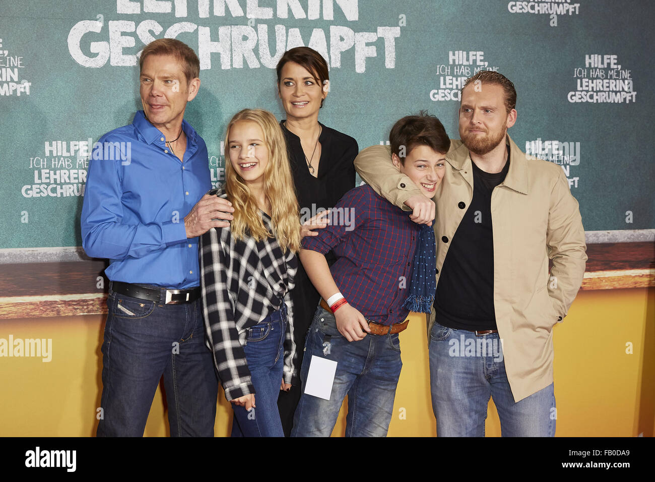 Deutsche Erstaufführung der Komödie Hilfe, Ich