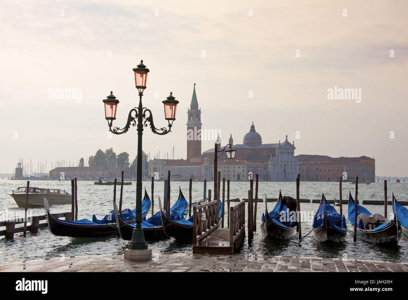 Stage Lamp Stockfotos & Stage Lamp Bilder - Alamy