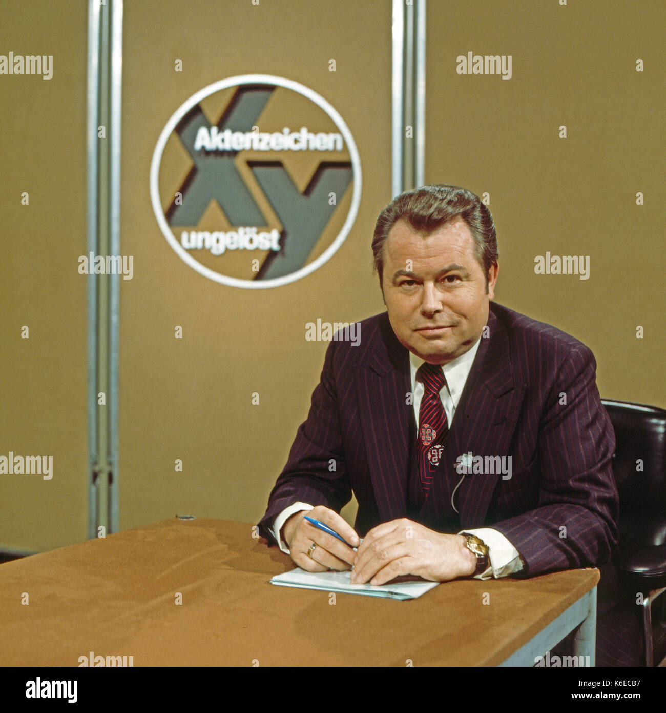 Aktenzeichen Xy Stockfotos & Aktenzeichen Xy Bilder - Alamy