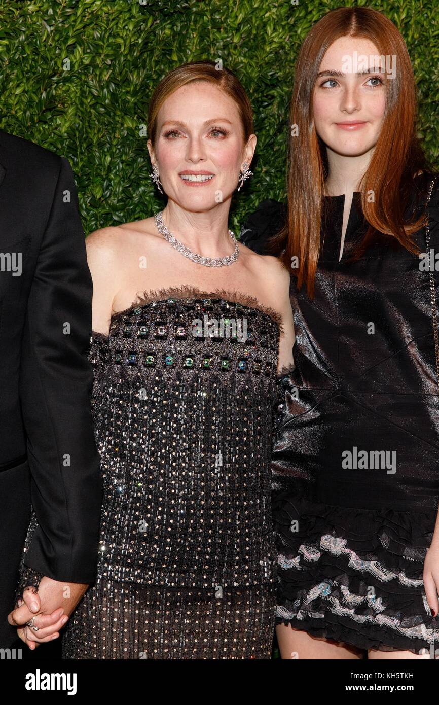 Theme Julianne moore liv freundlich remarkable Julianne moore liv freundlich agree