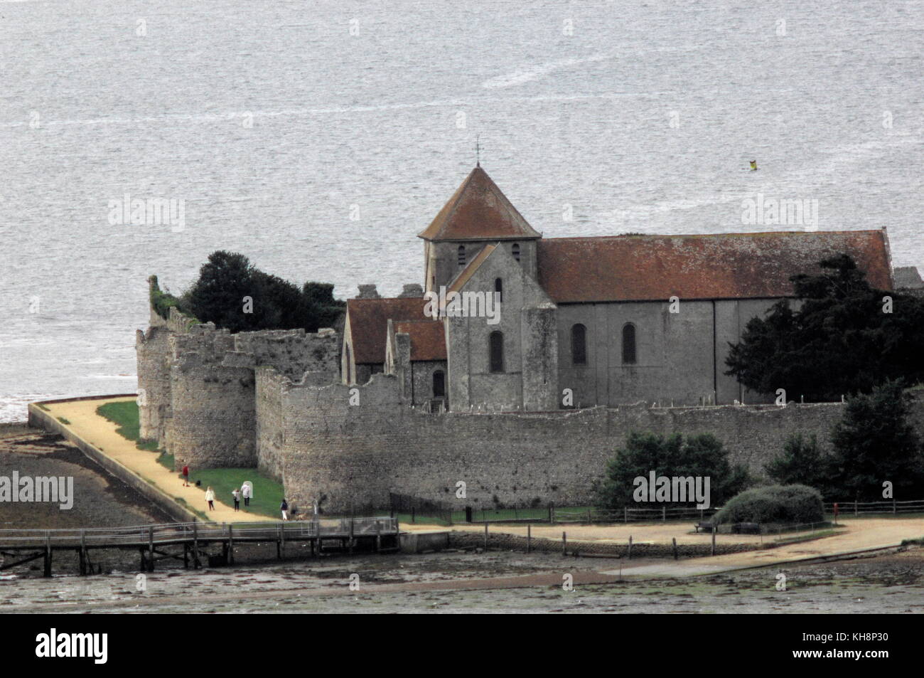 Antenne portchester schloss Fotos und Bildmaterial in hoher Auflösung