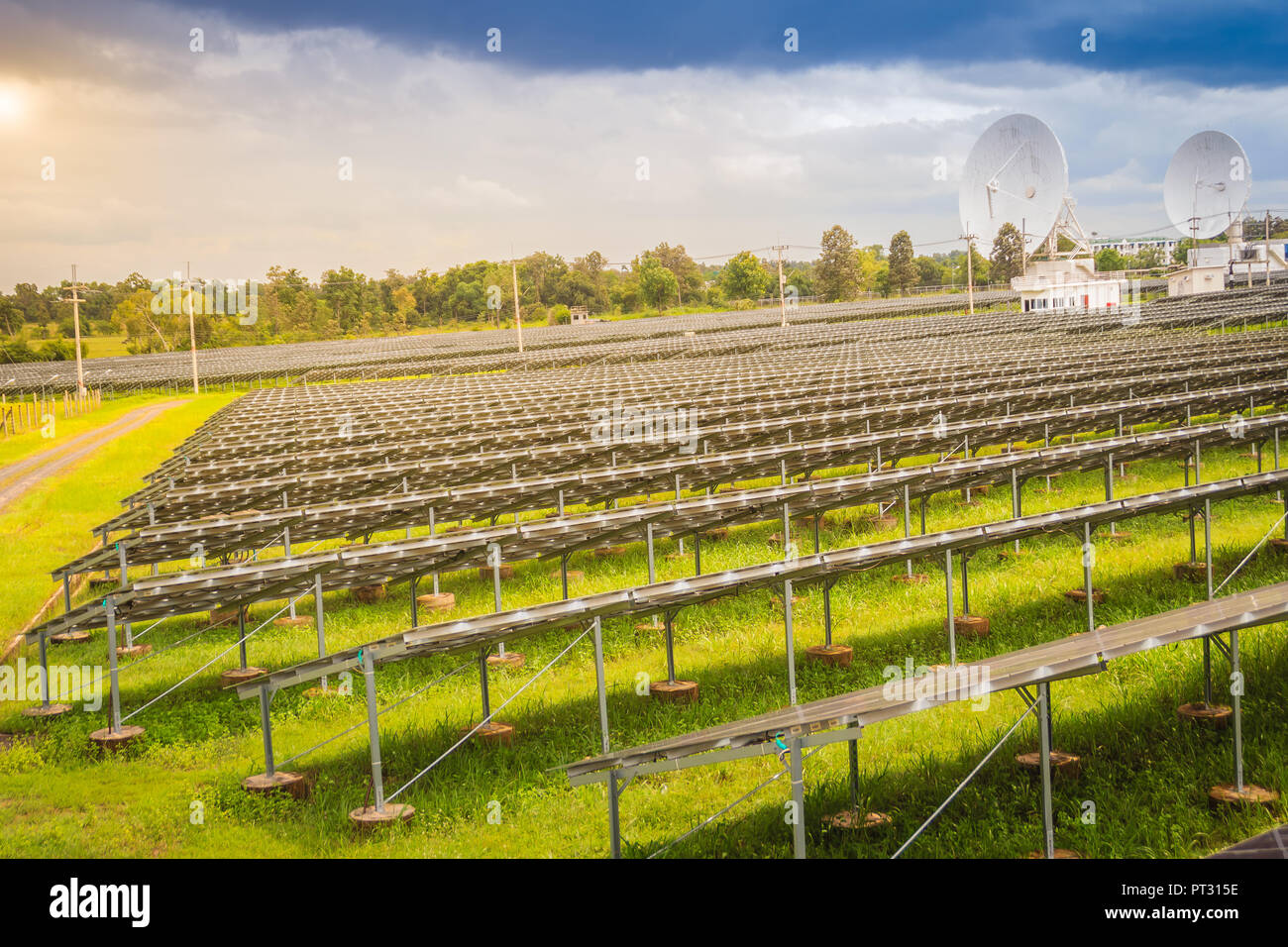 Photovoltaik Gro Anlage Stockfotos Und Bilder Kaufen Alamy