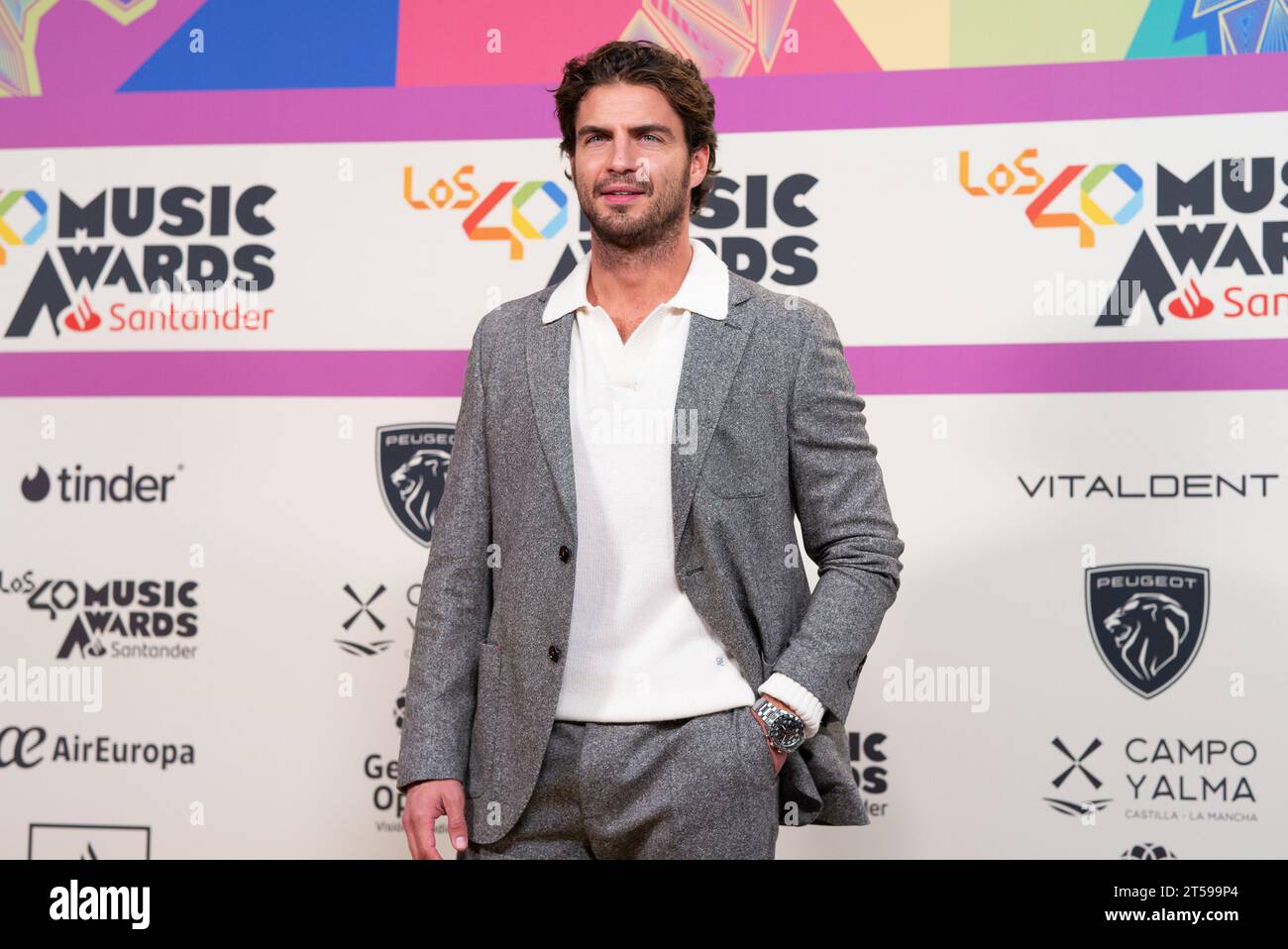 Maxi Iglesias Asiste A La Alfombra Roja En Los LOS40 Music Awards