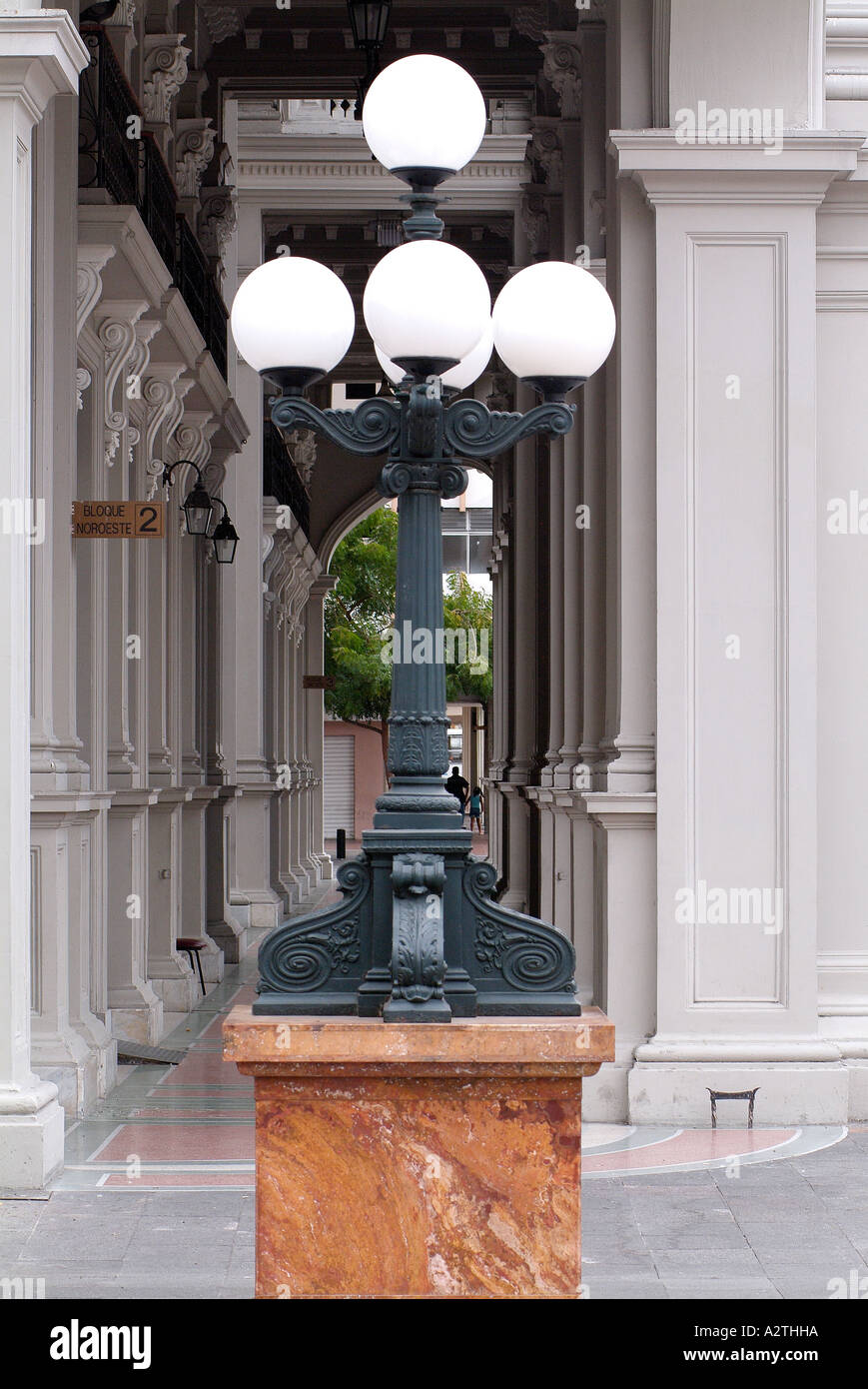 Edificio Colonial T Pico En Guayaquil Ecuador Fotograf A De Stock Alamy