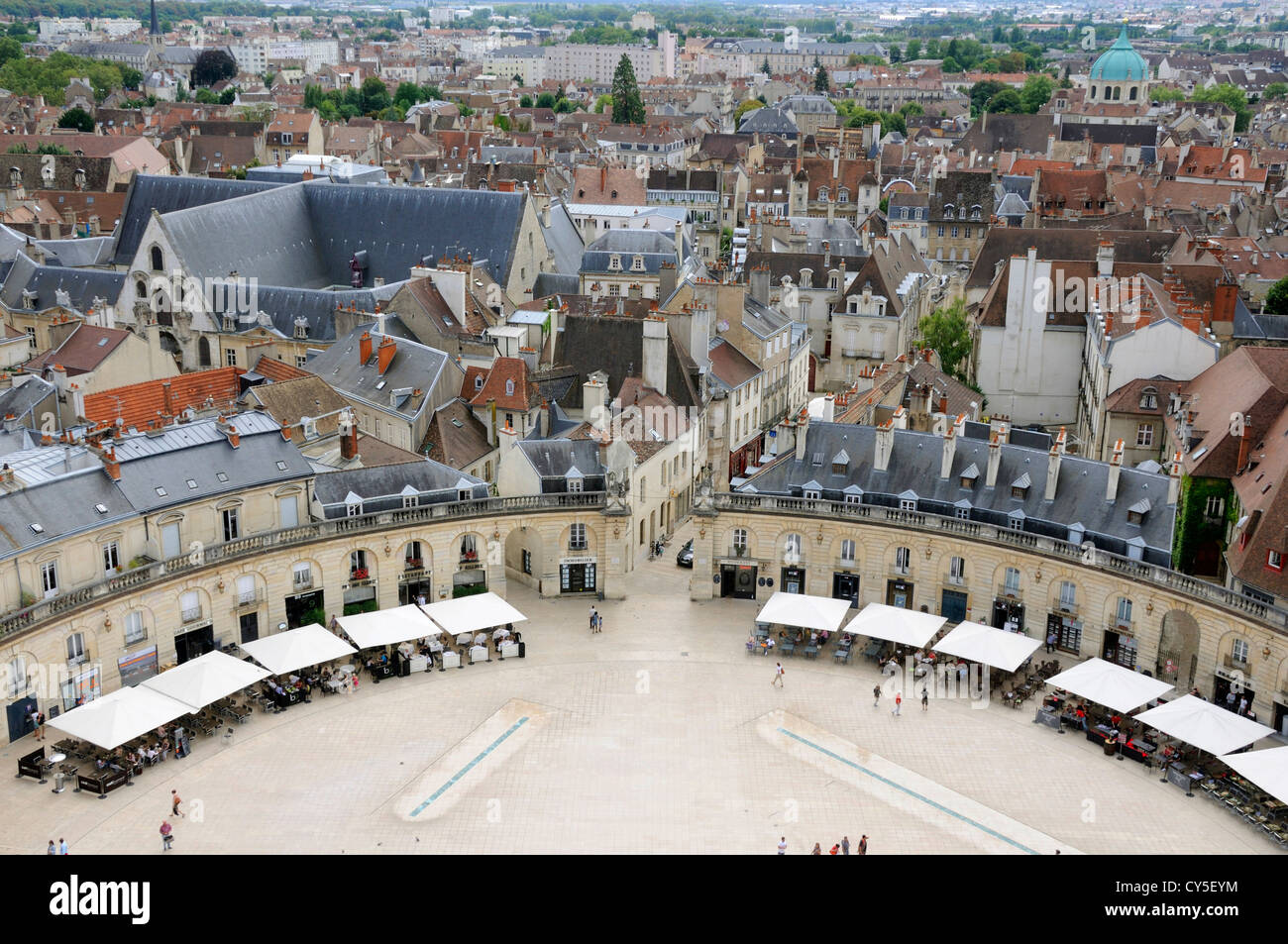 Dijon Francia Place De La Liberation Plaza Con Mercado Desde La