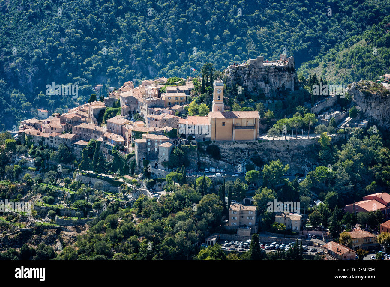 El pueblo medieval de Èze en el sudeste de Francia Fotografía de stock