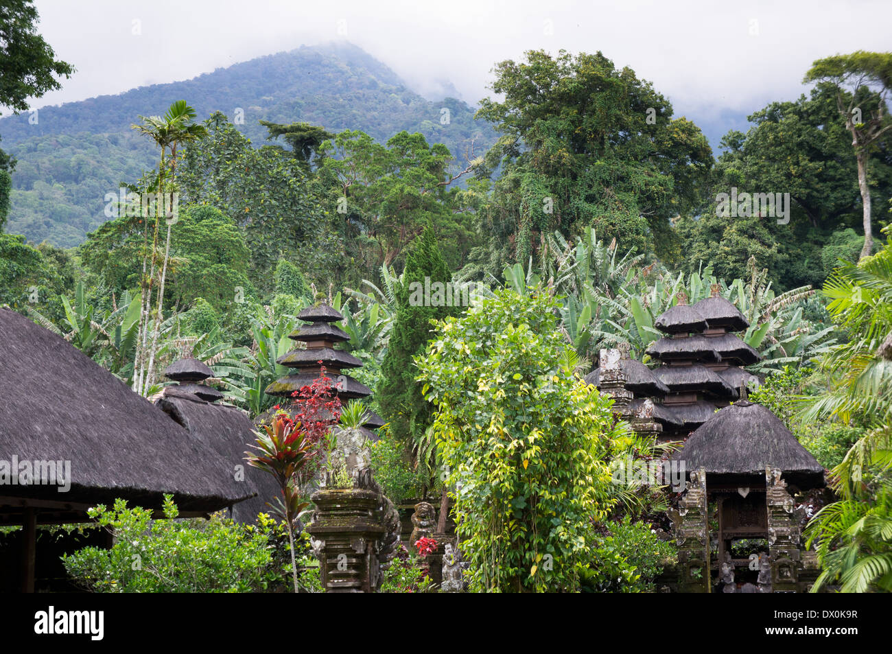 Pura Luhur Batukaru Templo Fotograf As E Im Genes De Alta Resoluci N