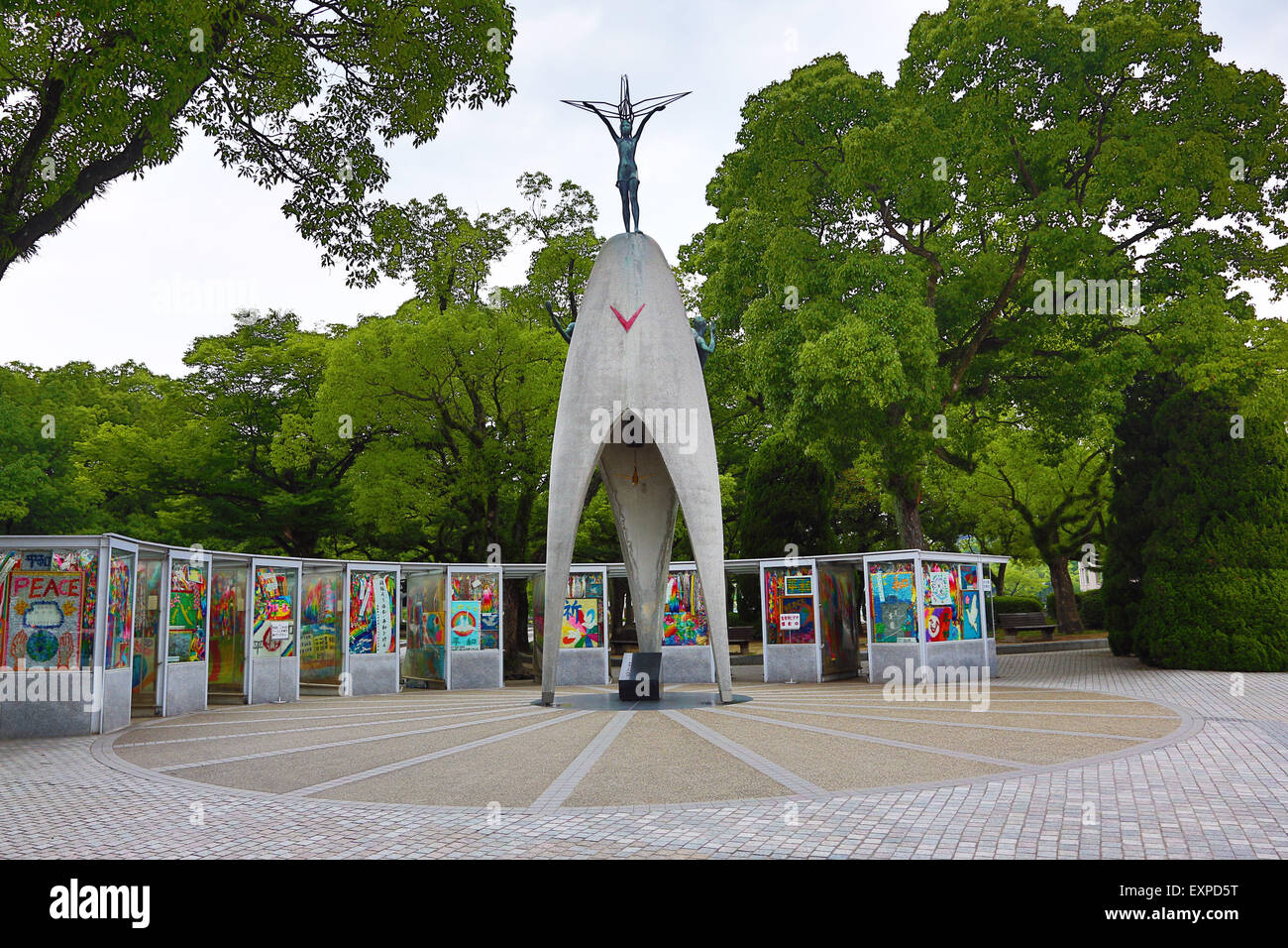 Los Ni Os De La Paz Monumento En El Parque Conmemorativo De La Paz De