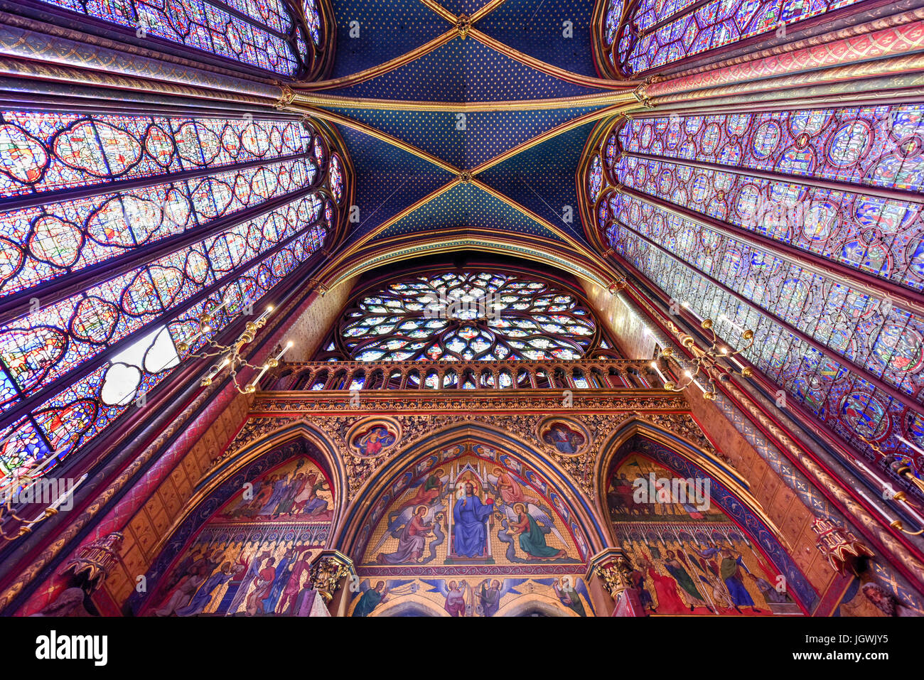 La Sainte Chapelle es una capilla de estilo gótico medieval en el