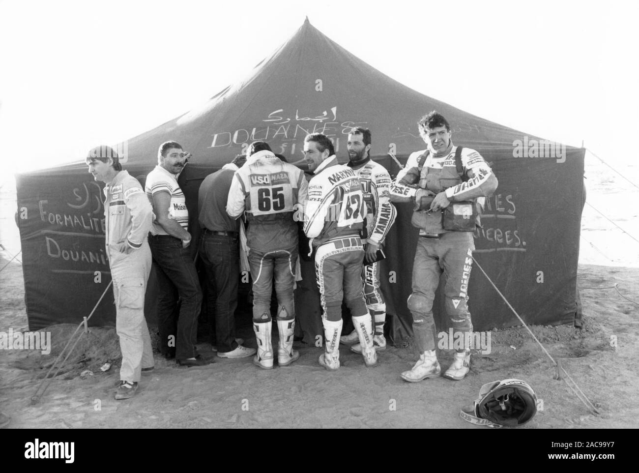 Paris Alger Dakar Banque De Photographies Et Dimages Haute