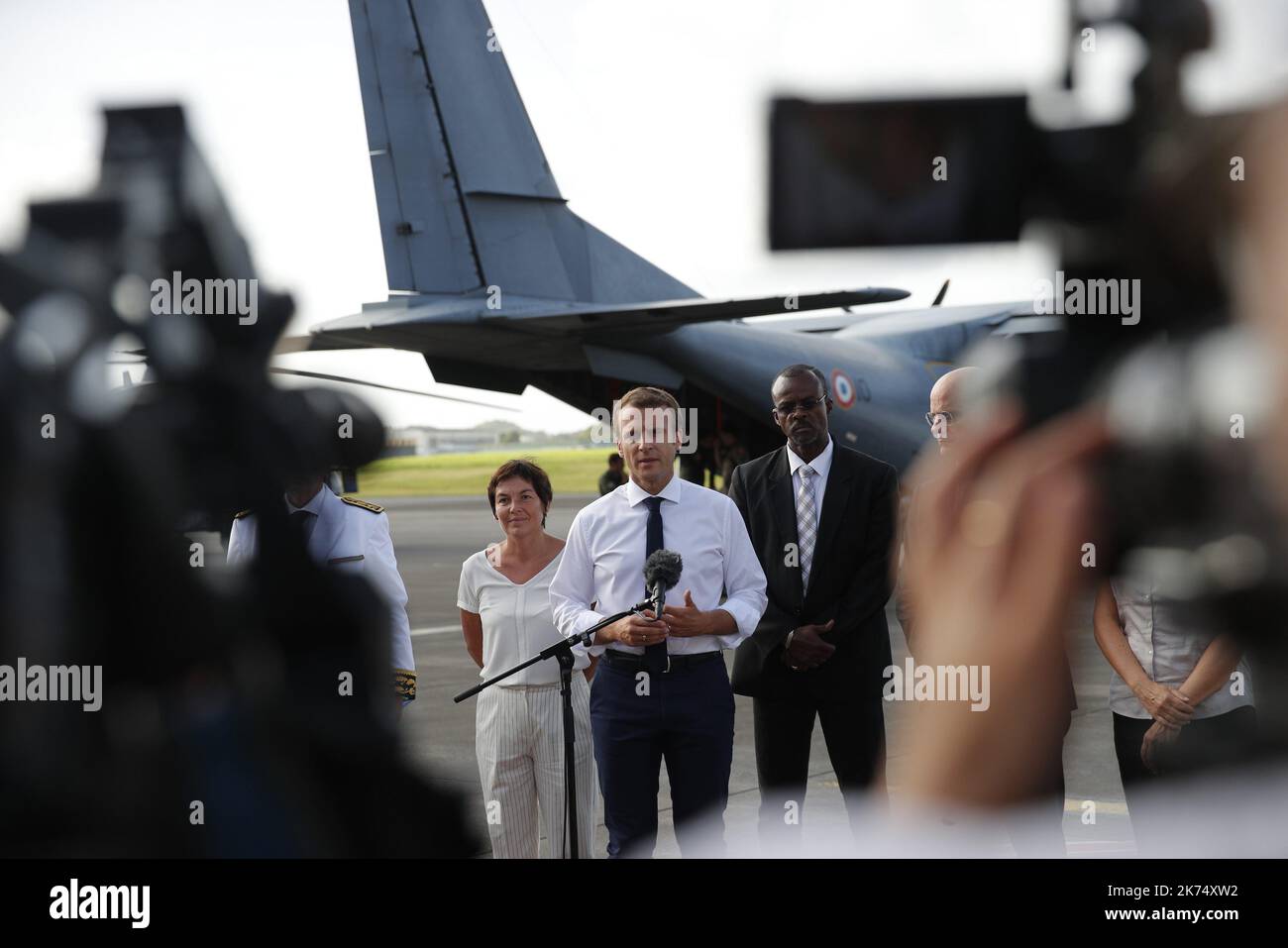 Le Pr Sident Fran Ais Emmanuel Macron S Adresse Aux M Dias Son