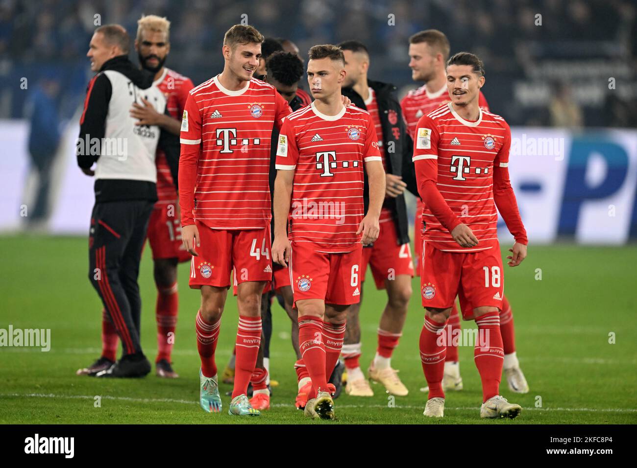 Gelsenkirchen L R Josip Stanisic Du Fc Bayern Munchen Joshua