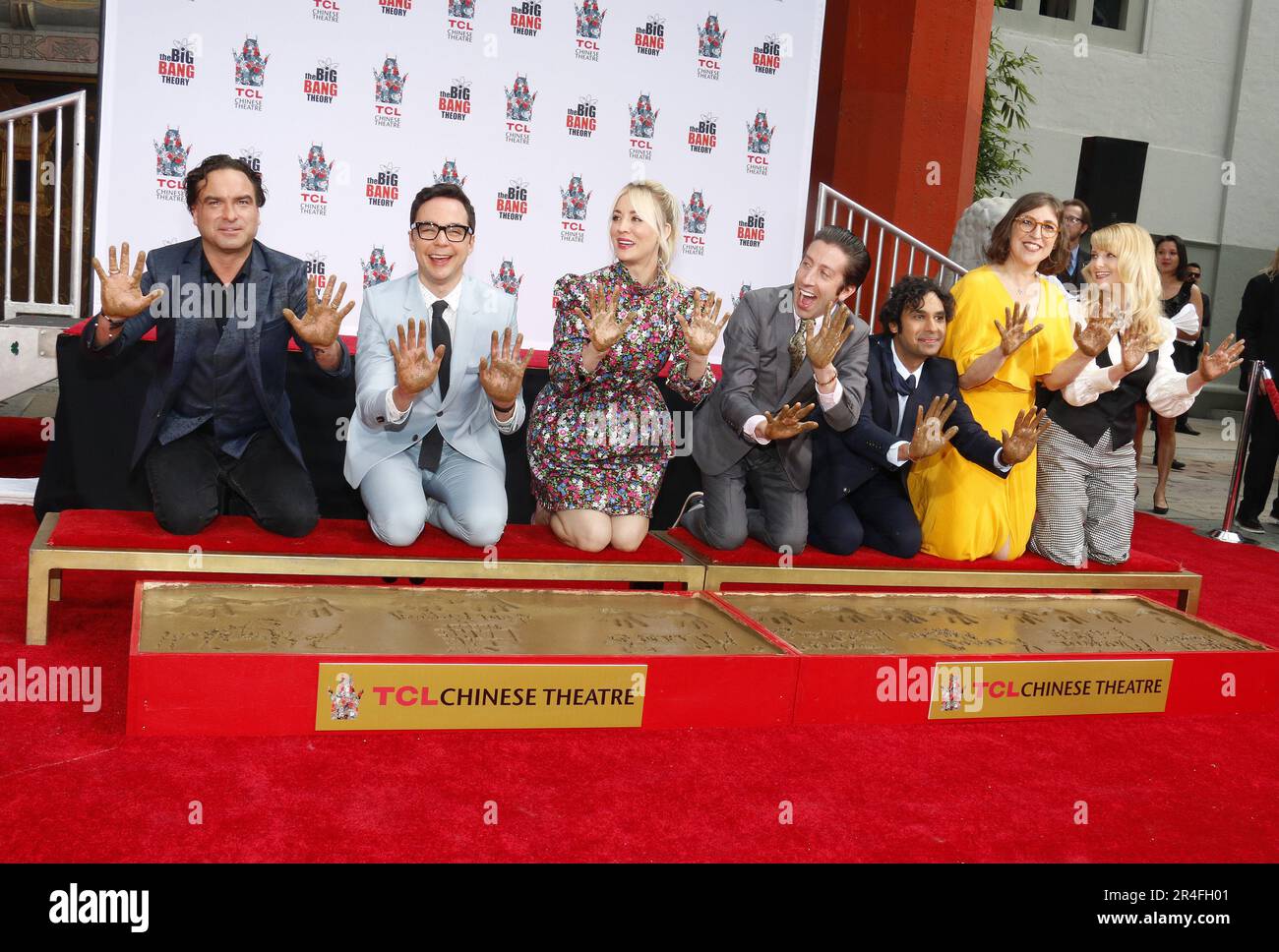 Johnny Galecki Jim Parsons Kaley Cuoco Simon Helberg Kunal Nayyar