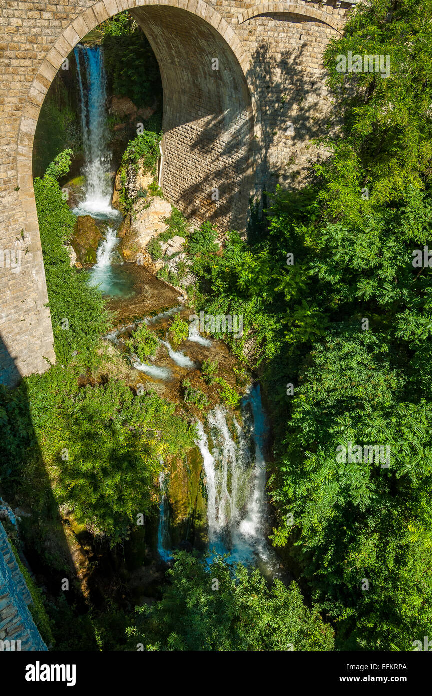 Cascade Village De Moustiers Ste Marie Alpes De Haute Provence Parc