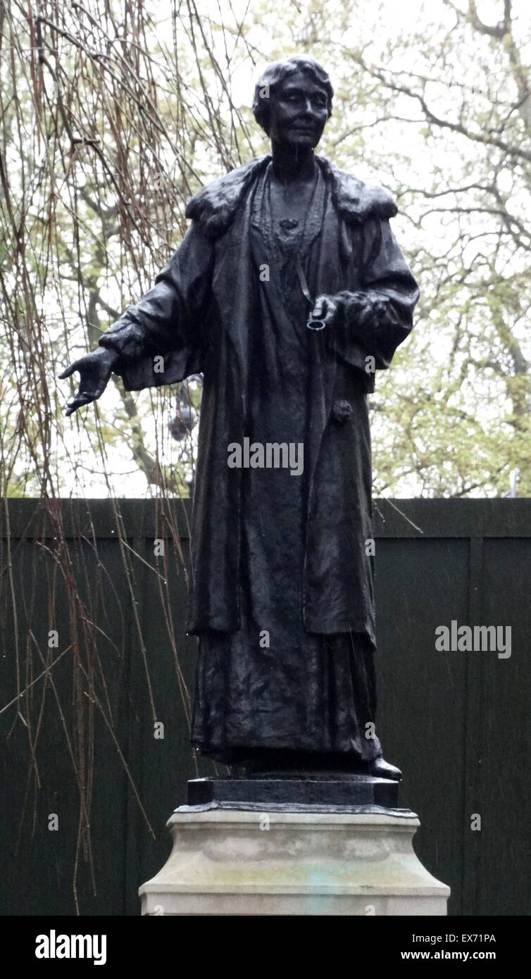 Statue De Victoria Tower Gardens Londres D Emmeline Pankhurst 1858